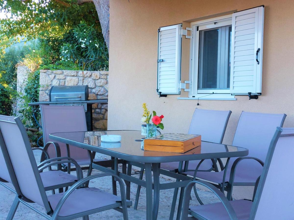 Guest House Tsanes Pinakokhorion Екстериор снимка