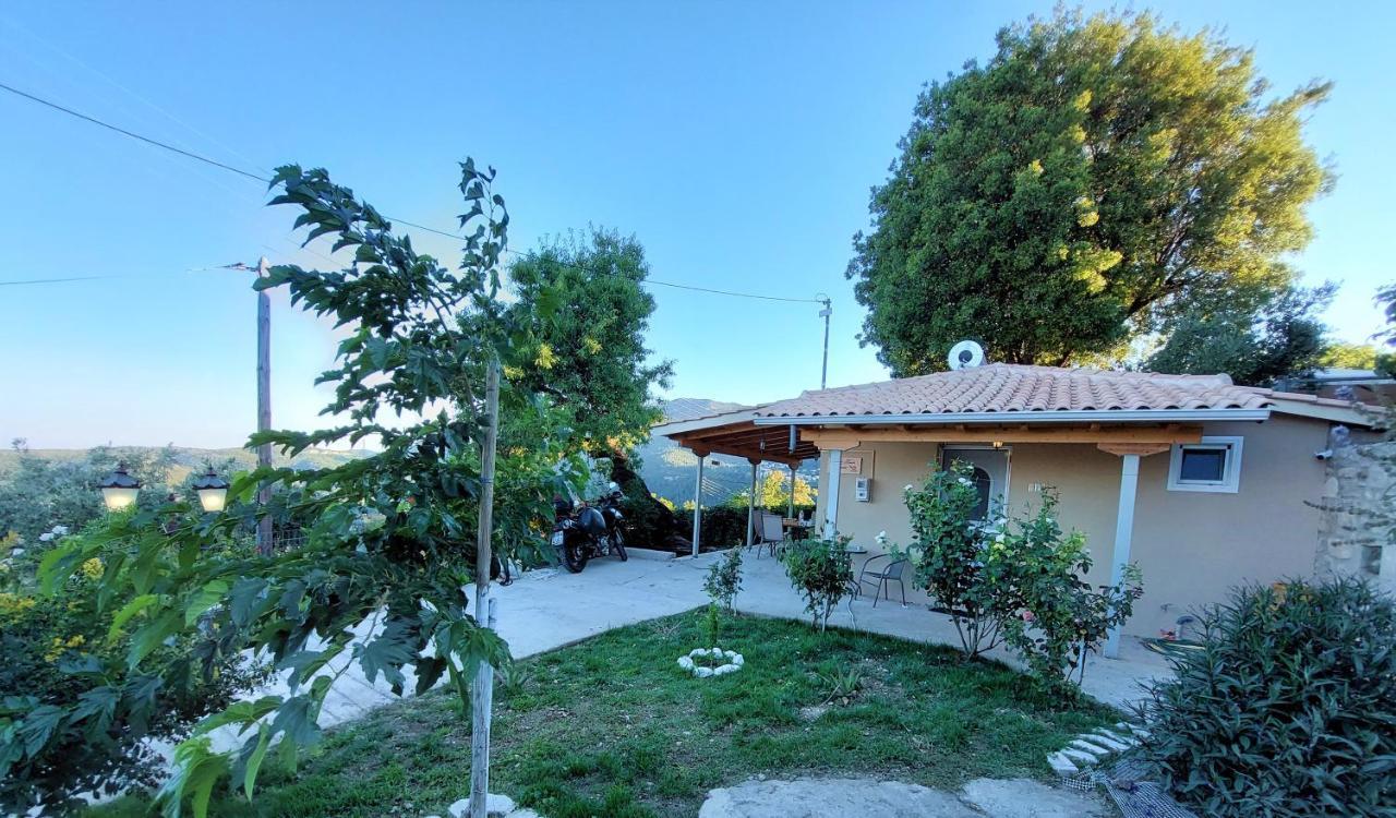 Guest House Tsanes Pinakokhorion Екстериор снимка